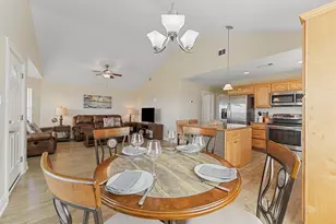 4215 Grayson Dr, Galveston, TX 77554 - Photo 13