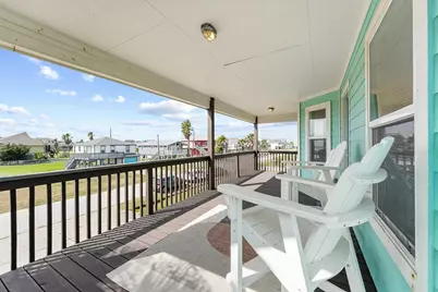 4215 Grayson Drive, Galveston, TX 77554 - Photo 5