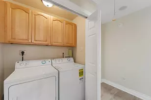 4215 Grayson Dr, Galveston, TX 77554 - Photo 19