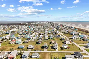 4215 Grayson Dr, Galveston, TX 77554 - Photo 35