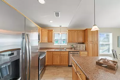 4215 Grayson Drive, Galveston, TX 77554 - Photo 15