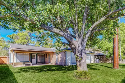 4247 Southchase Lane, Houston, TX 77014 - Photo 33