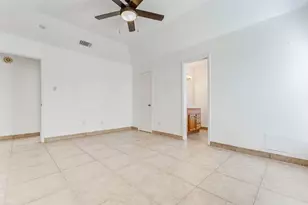 4247 Southchase Ln, Houston, TX 77014 - Photo 23