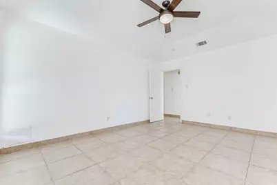 4247 Southchase Lane, Houston, TX 77014 - Photo 25