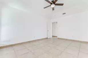 4247 Southchase Ln, Houston, TX 77014 - Photo 25