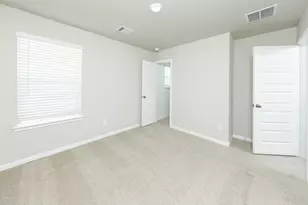 9221 Crestone Peak Dr, Willis, TX 77318 - Photo 17