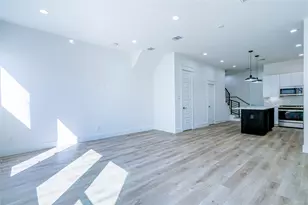 5402 Margarita St, Houston, TX 77020 - Photo 9