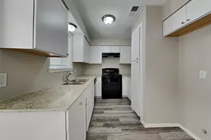 23034 Earlmist Dr, Spring, TX 77373 - Photo 3