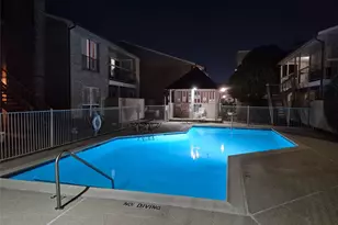 2110 Wilcrest Dr, Houston, TX 77042 - Photo 17