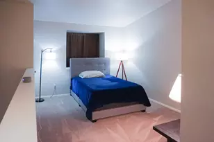 2110 Wilcrest Dr, Houston, TX 77042 - Photo 11