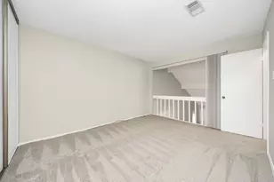 13603 Hollowgreen Dr, Houston, TX 77082 - Photo 27