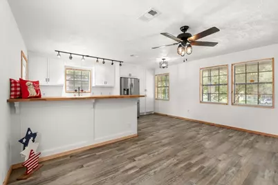 10530 Royal York Drive, Conroe, TX 77303 - Photo 9