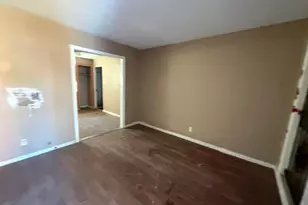 5714 Groveton St, Houston, TX 77033 - Photo 17
