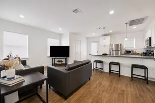 618 Branard St, Houston, TX 77006 - Photo 11