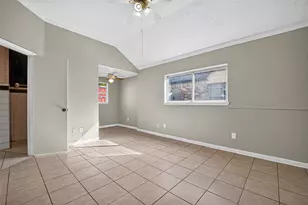 10523 Lands End Dr, Houston, TX 77099 - Photo 33