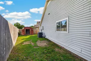 10523 Lands End Dr, Houston, TX 77099 - Photo 41