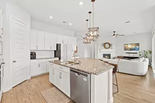 11211 Morningside Lake Ln, Richmond, TX 77406 - Photo 13