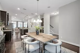 351 W 26th St, Houston, TX 77008 - Photo 19