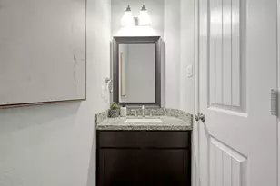 351 W 26th St, Houston, TX 77008 - Photo 43