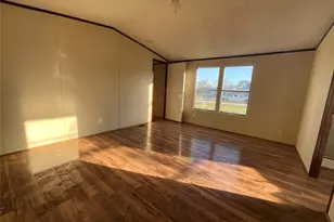 133 Country Oaks St, Brazoria, TX 77422 - Photo 5
