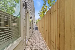 825 Paul Quinn St, Houston, TX 77091 - Photo 37