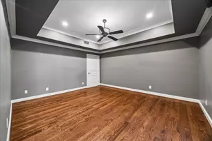 4053 Breakwood Dr, Houston, TX 77025 - Photo 17