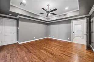 4053 Breakwood Dr, Houston, TX 77025 - Photo 19
