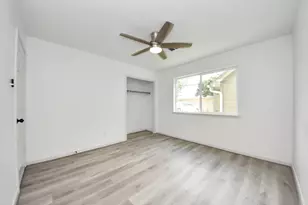 8126 Clover Gardens Dr, Houston, TX 77095 - Photo 33