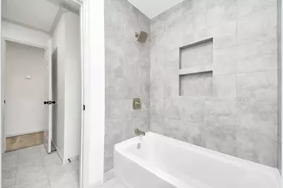 8126 Clover Gardens Drive, Houston, TX 77095 - Photo 31