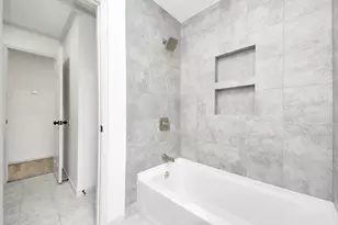 8126 Clover Gardens Dr, Houston, TX 77095 - Photo 31