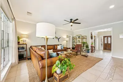 2202 Castle Bay Drive, League City, TX 77573 - Photo 9