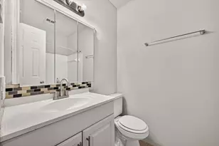 306 Hawthorne St, Houston, TX 77006 - Photo 9