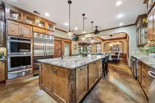 5022 Riverview Dr, Alvin, TX 77511 - Photo 11