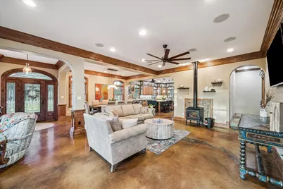 5022 Riverview Drive, Alvin, TX 77511 - Photo 5