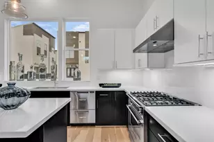 3 N St Charles St, Houston, TX 77003 - Photo 5