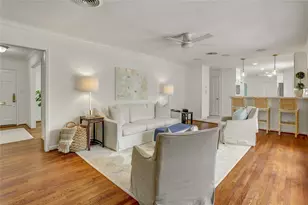 4606 Waynesboro Dr, Houston, TX 77035 - Photo 11