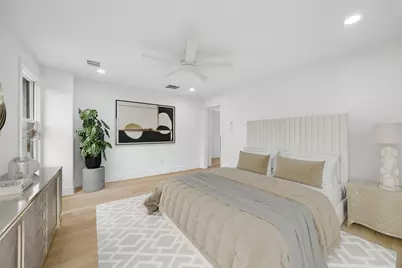 111 E 18th Street, Houston, TX 77008 - Photo 17
