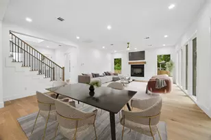 111 E 18th St, Houston, TX 77008 - Photo 9