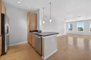 505 Jackson Hill St, Houston, TX 77007 - Photo 11