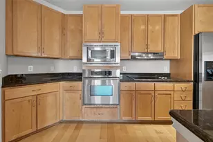 505 Jackson Hill St, Houston, TX 77007 - Photo 9