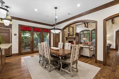 11909 Knippwood Lane, Bunker Hill Village, TX 77024 - Photo 15