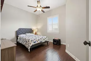 4623 La Escalona, League City, TX 77573 - Photo 15