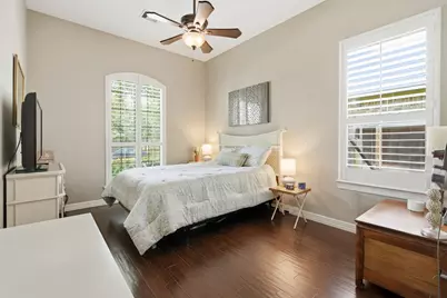 4623 La Escalona, League City, TX 77573 - Photo 3