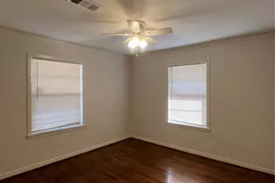 5103 Creekbend Dr, Houston, TX 77035 - Photo 7