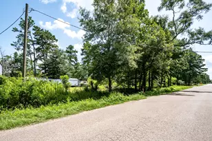27085 Coach Light Ln, New Caney, TX 77357 - Photo 11