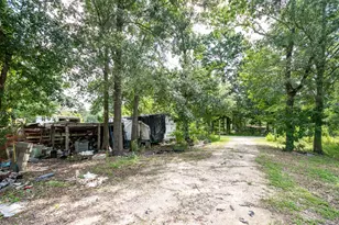 27085 Coach Light Ln, New Caney, TX 77357 - Photo 7