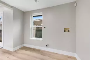 219 E James St, Baytown, TX 77520 - Photo 19