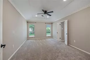 15915 Brookvilla Dr, Houston, TX 77059 - Photo 19