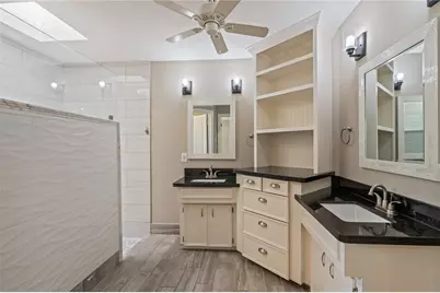 15915 Brookvilla Drive, Houston, TX 77059 - Photo 21