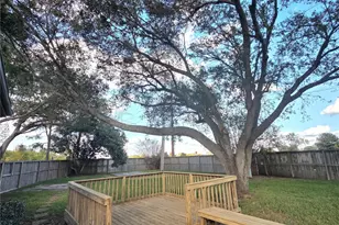 107 High Meadows Dr, Sugar Land, TX 77479 - Photo 27